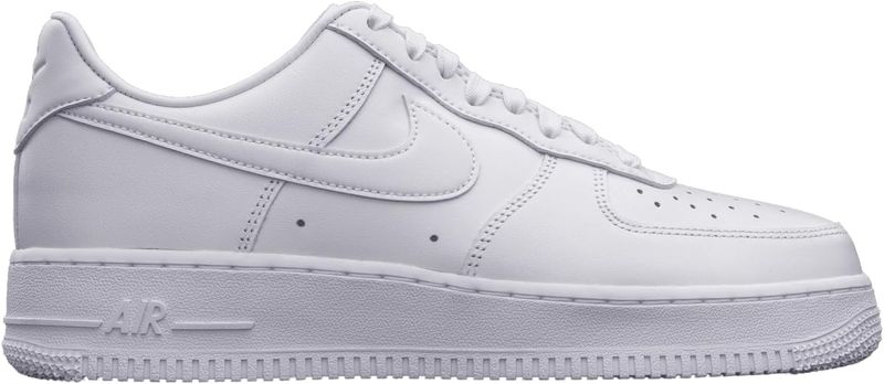 Nike Basketball Shoe - Image 2