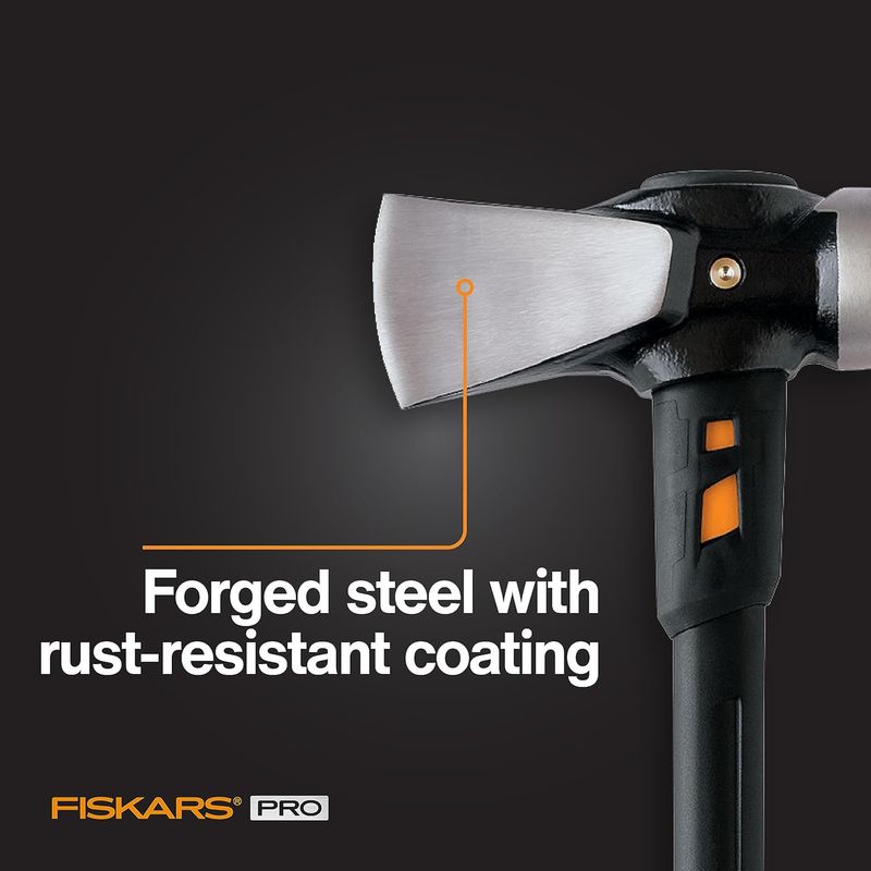 Fiskars IsoCore 8lb Maul - Image 3
