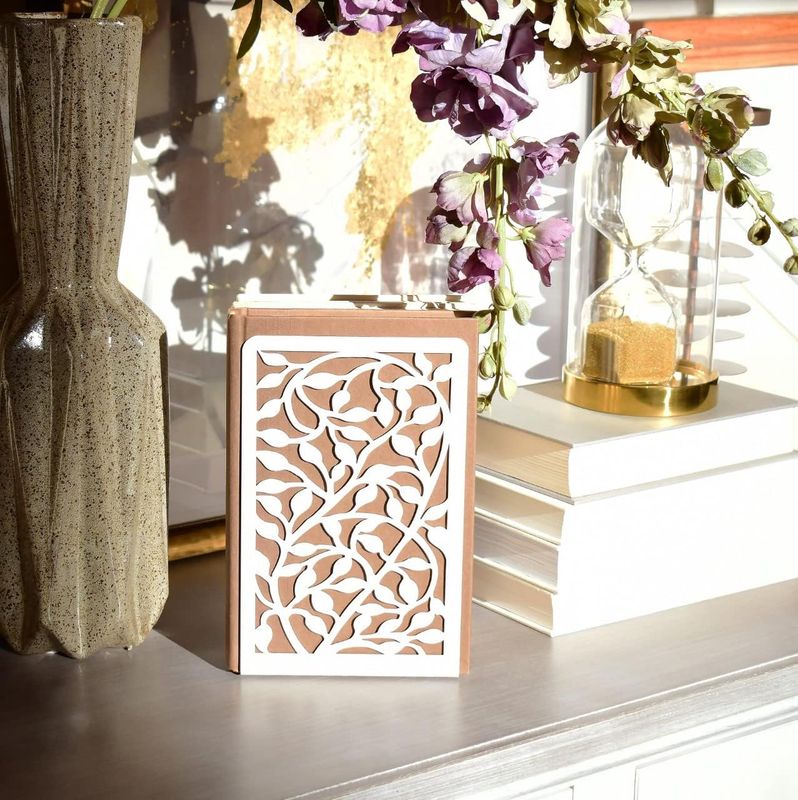 CNK Leaf Bookends - Image 8