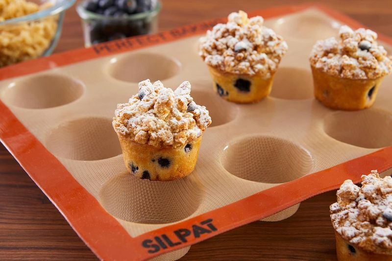 Silpat Muffin Mold - Image 24