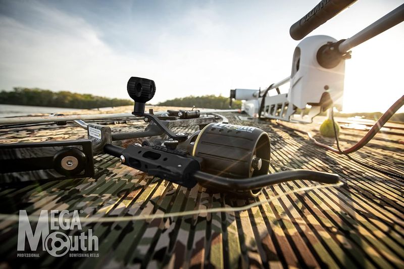 MegaMouth 2.0 Bowfishing Reel - Image 8