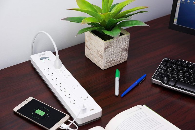 APC Surge Protector PH12U2W - Image 5