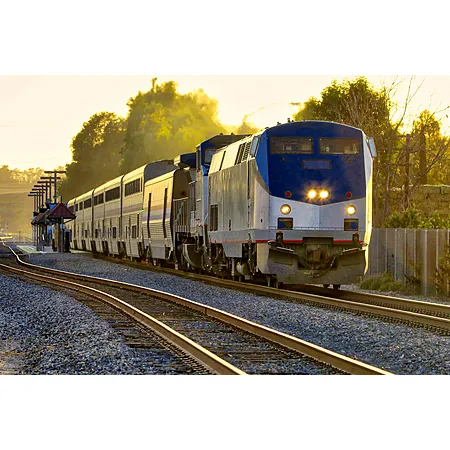 15% Off Train Fares for Students Aged 17-24!