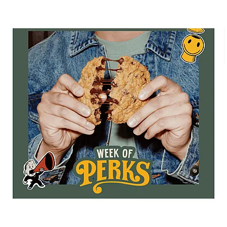 Free cookie with entrée at Potbelly!