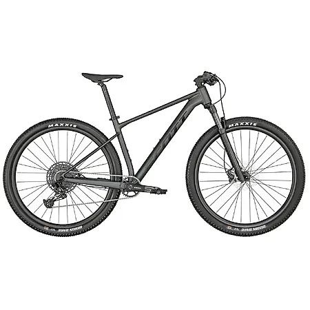 Scott Scale 970 Mountain Bike for $549.99