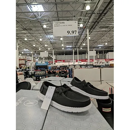 Hurley Women’s Casual Shoe for $9.97!