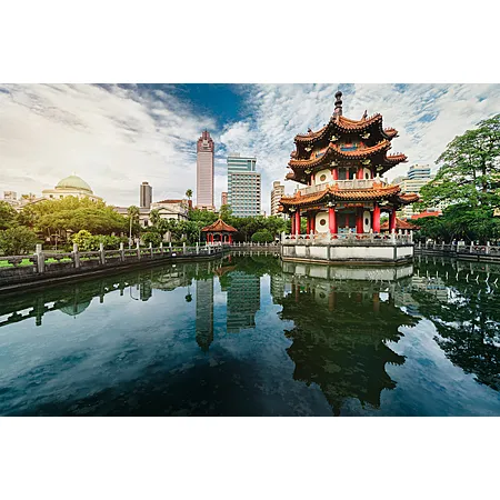 Round trip Phoenix to Taipei for $725 nonstop